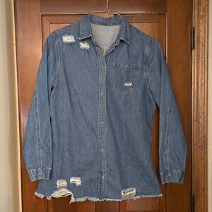 NWOT Size XL distressed denim shirt or jacket